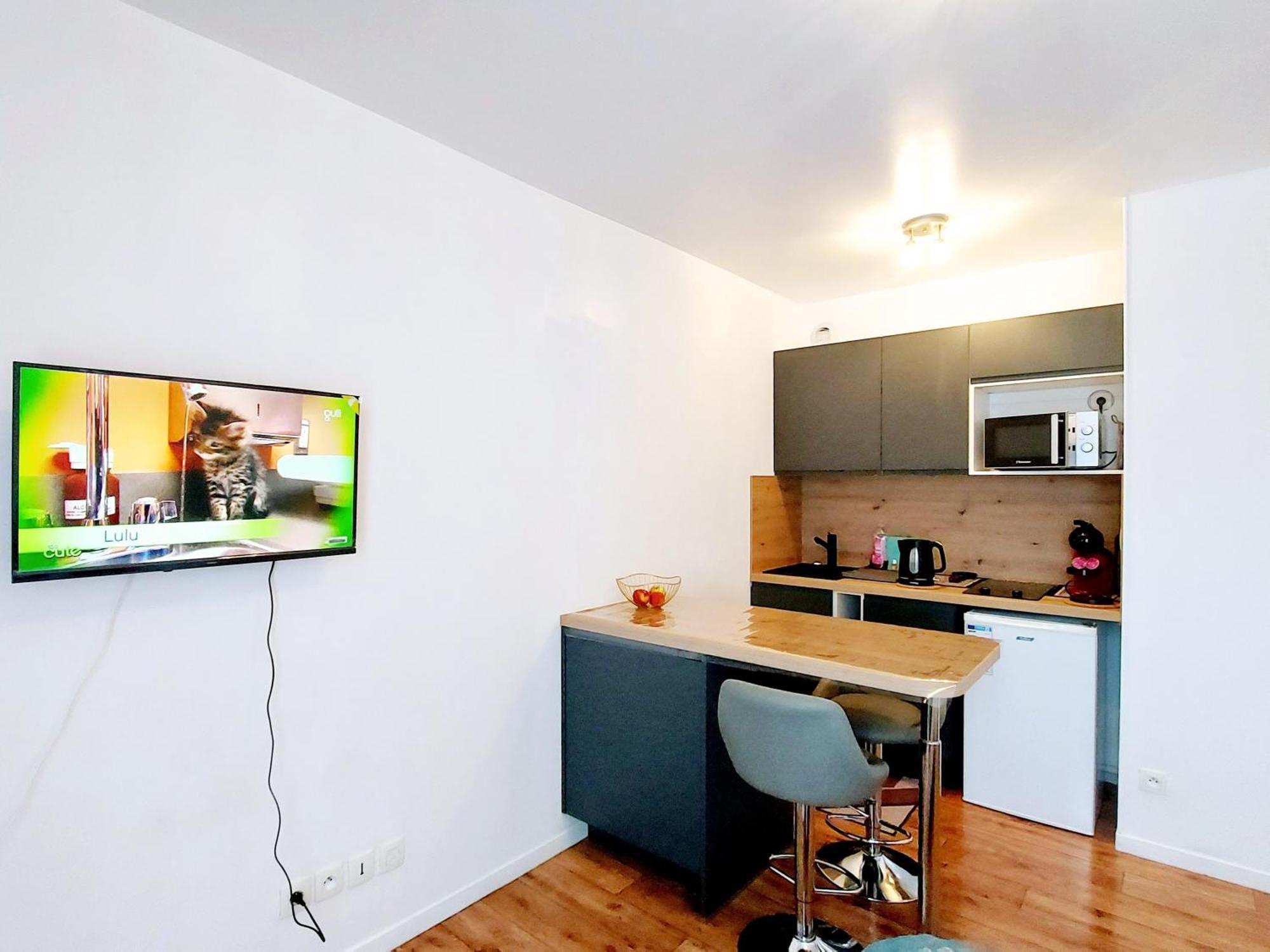 Studio Alpha - 2Min By Train To Disneyland Or 20Min Walk - 5Min Walk To "Val D'Europe" Station Montévrain Exteriör bild